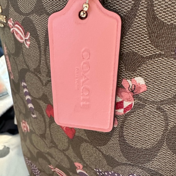 Coach Pink and Brown Tote Bag - Picture 8 of 14